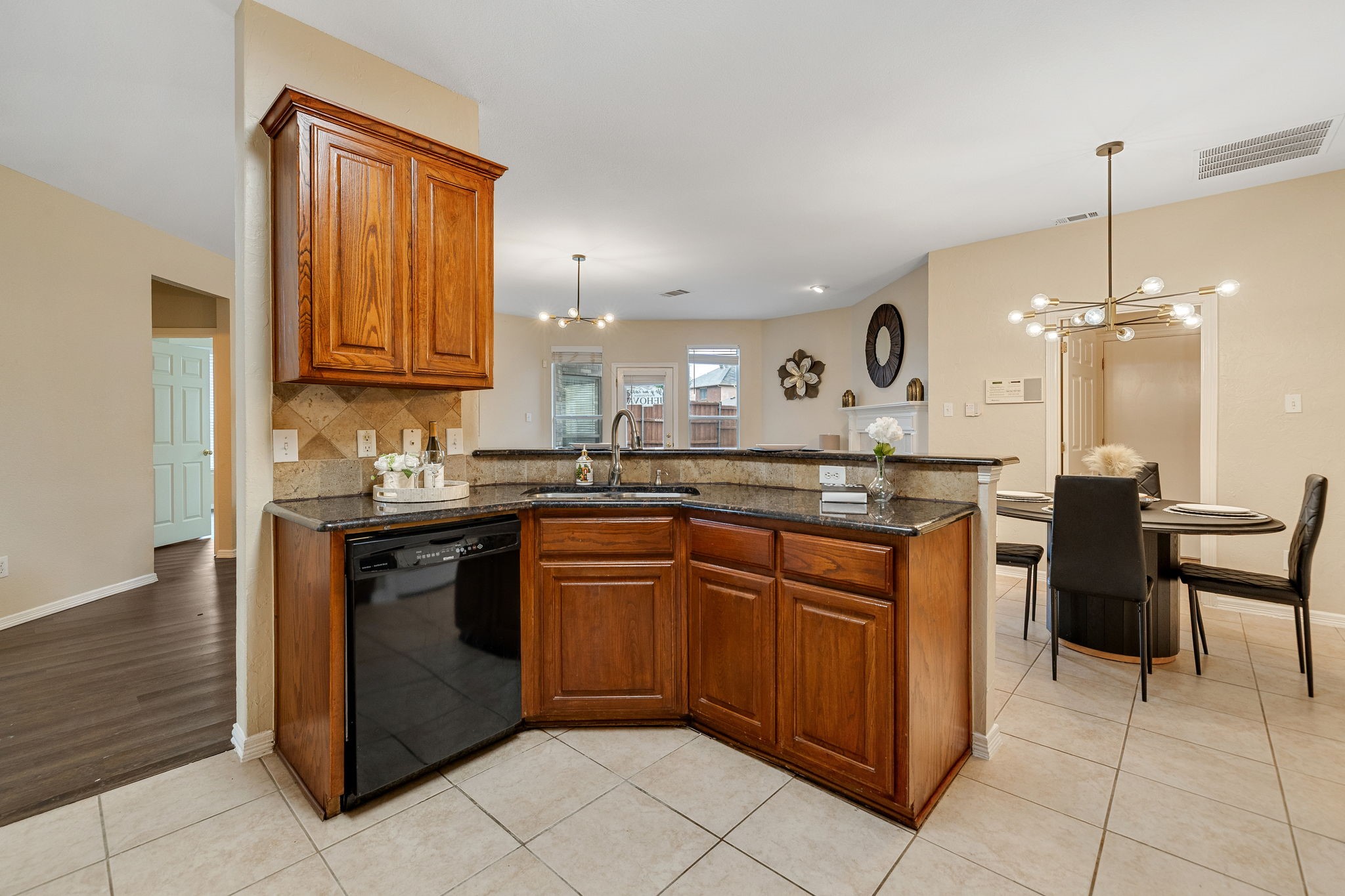 3152 Delaford Drive Carrollton TX 75007