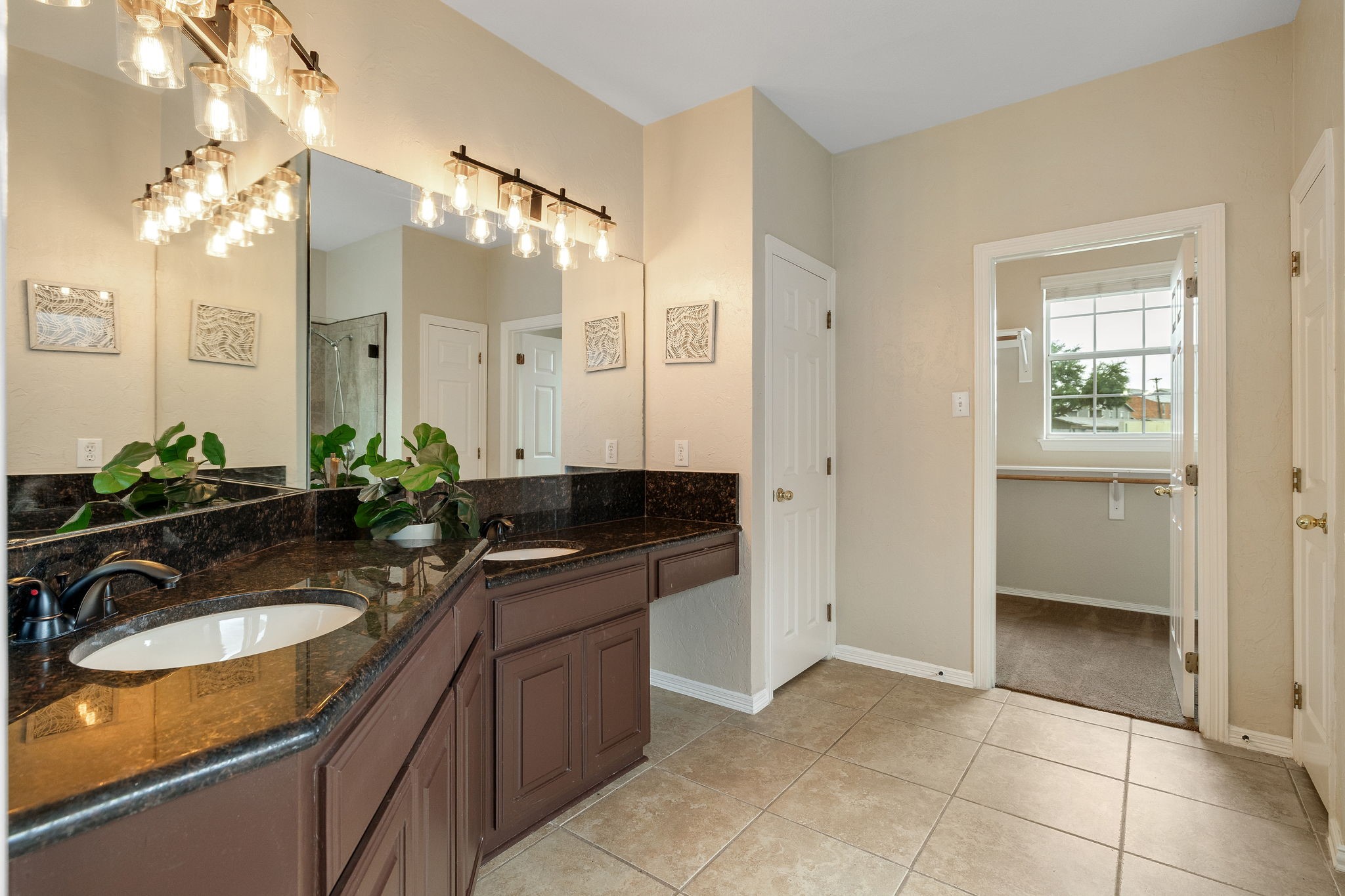 3152 Delaford Drive Carrollton TX 75007