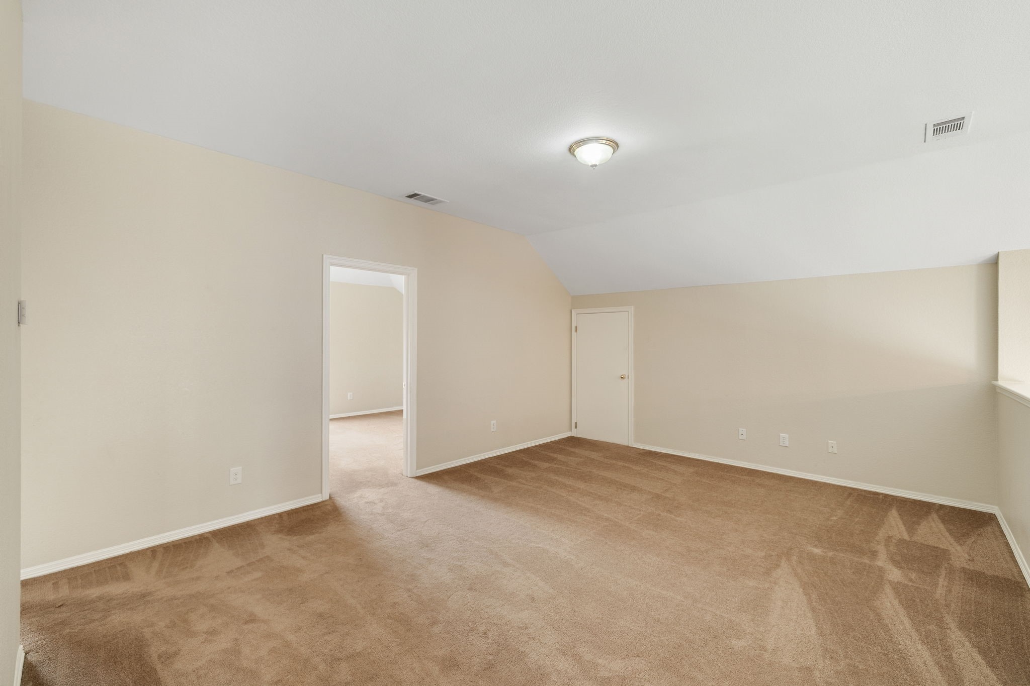 3152 Delaford Drive Carrollton TX 75007