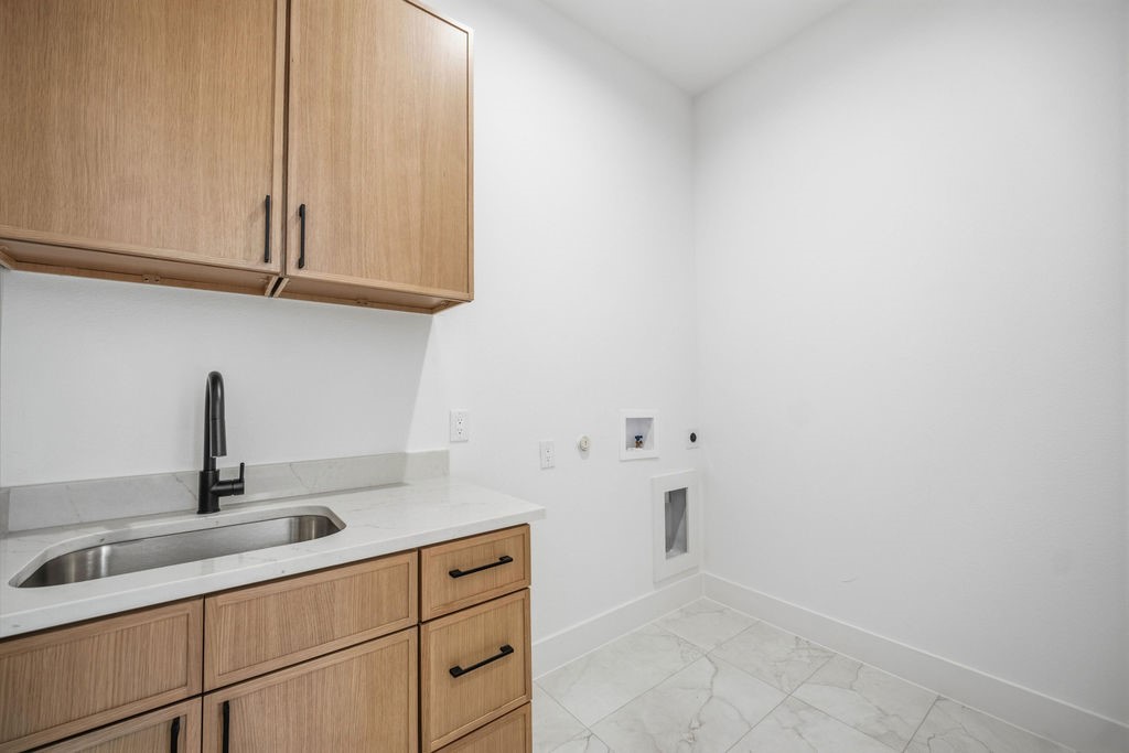 2334 Wycliff Avenue Dallas TX 75219