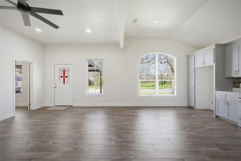 1905 S Walnut Street Sherman TX 75090