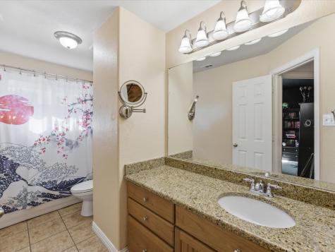 933 Oatlands Place Burleson TX 76028