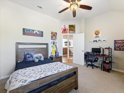 933 Oatlands Place Burleson TX 76028