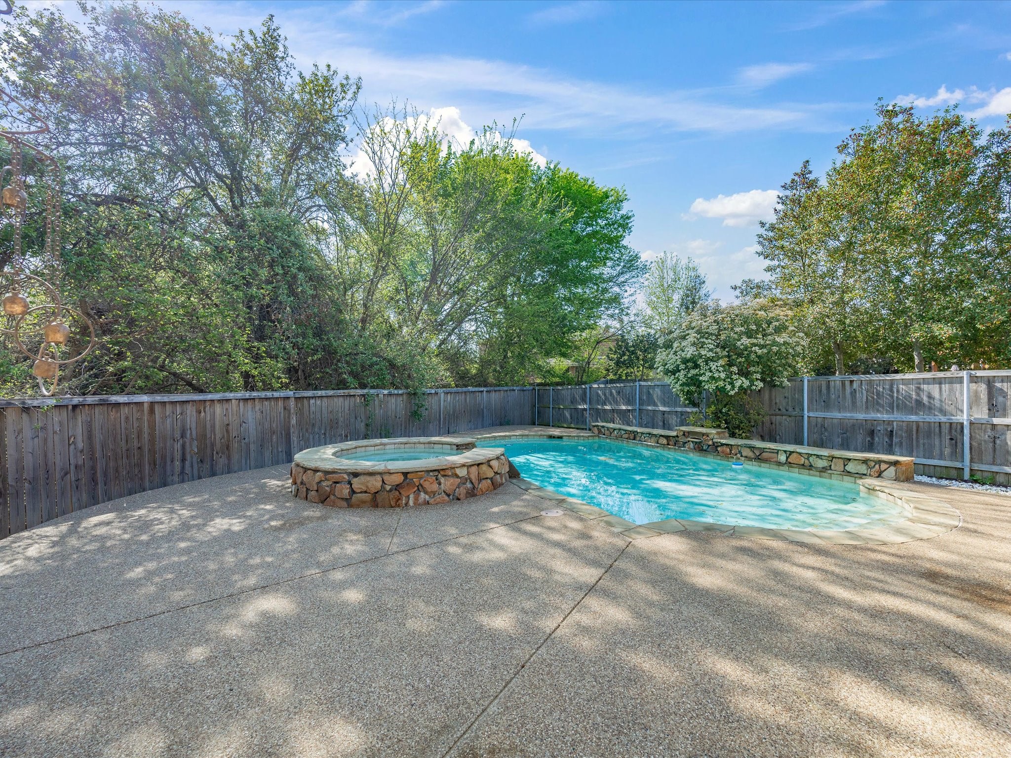 933 Oatlands Place Burleson TX 76028
