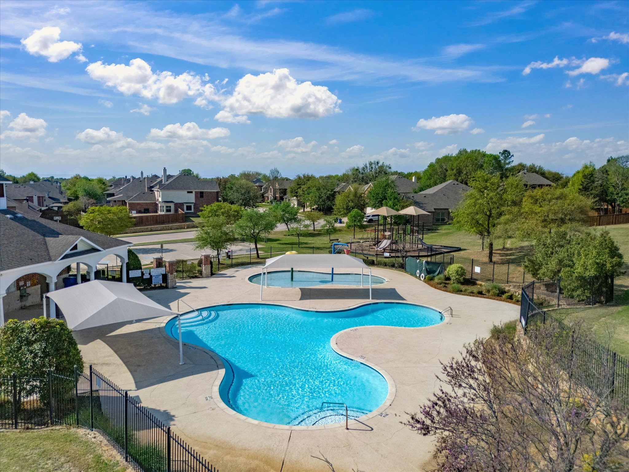 933 Oatlands Place Burleson TX 76028