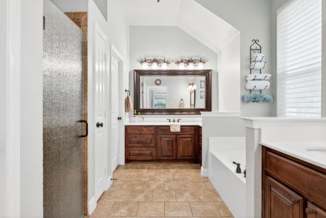 200 Golden Arrow Drive Weatherford TX 76087