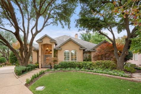 2884 Oakbriar Trail Fort Worth TX 76109