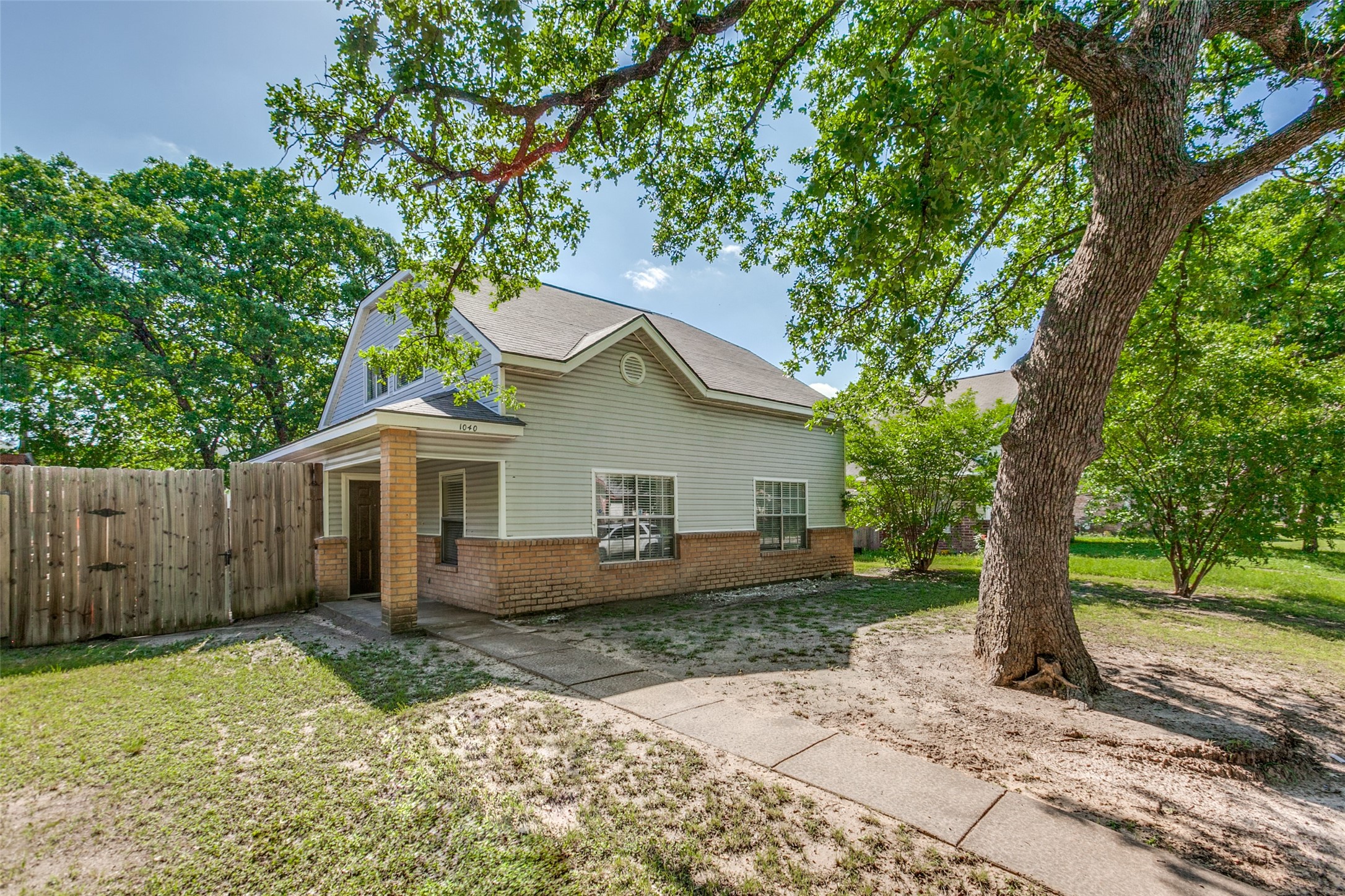 1040 Burlywood Drive Dallas TX 75217
