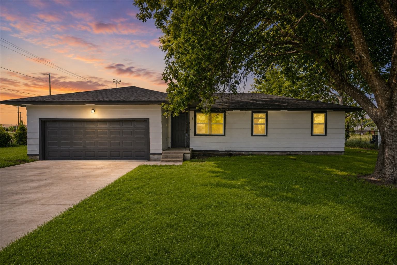 613 Jefferson Avenue Princeton TX 75407