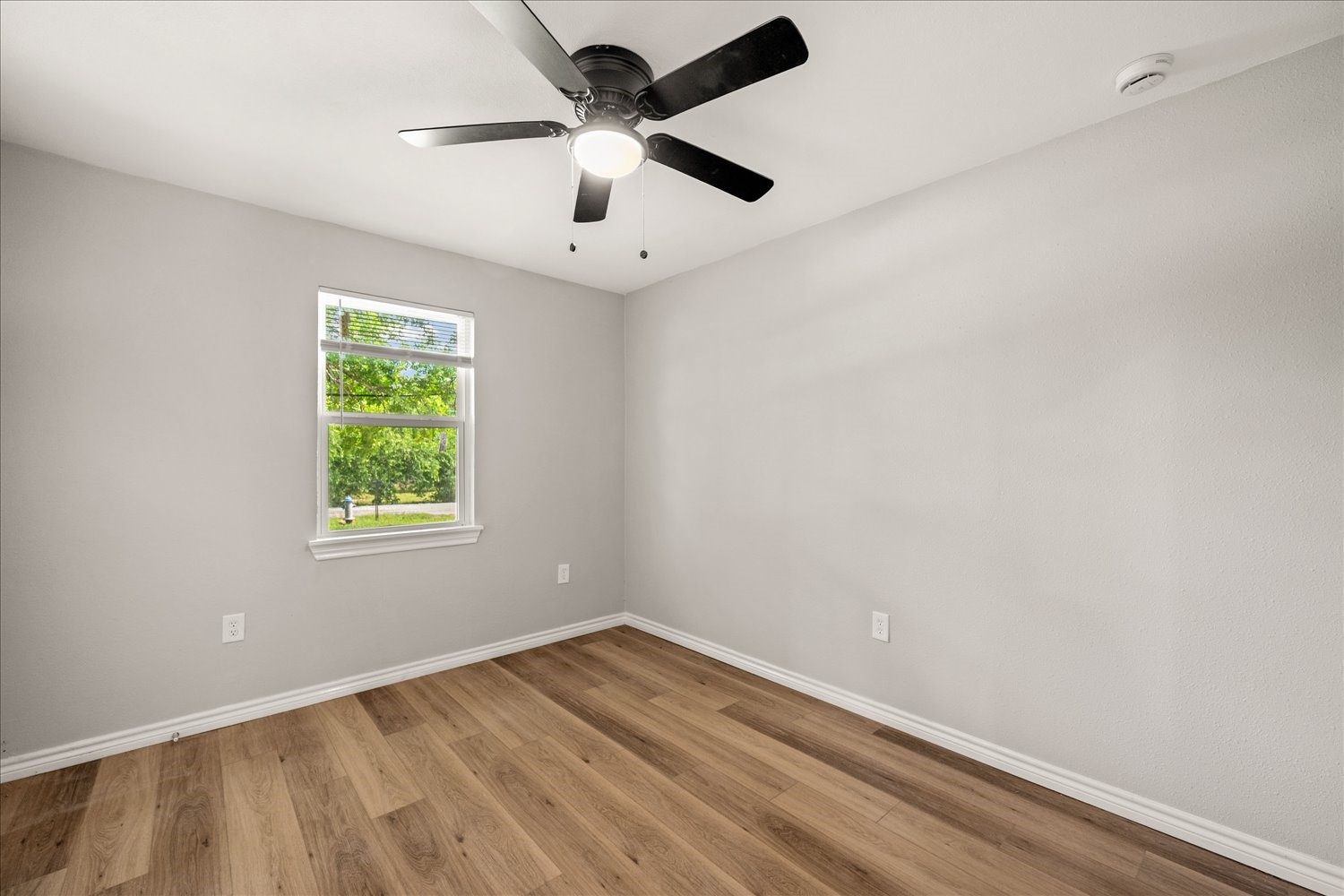 613 Jefferson Avenue Princeton TX 75407