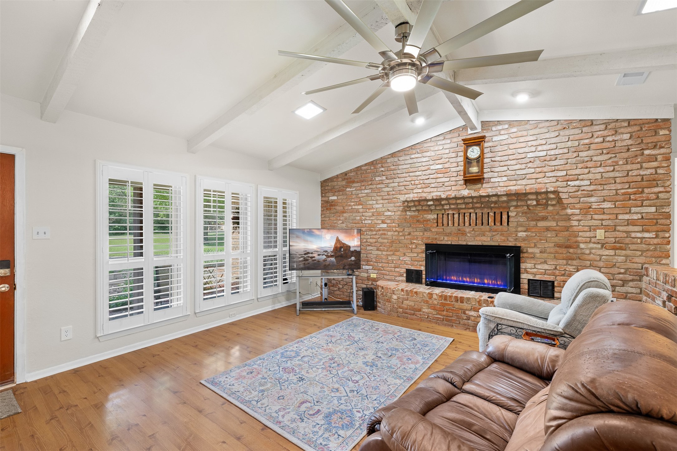 118 Deer Trail Bruceville TX 76630