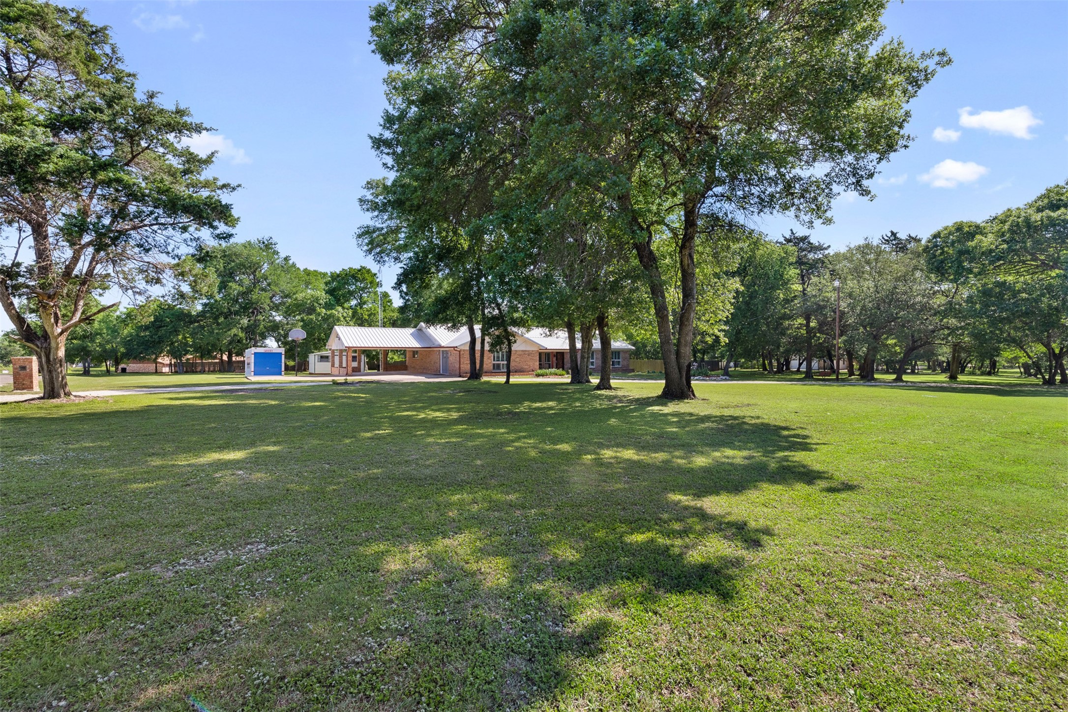 118 Deer Trail Bruceville TX 76630