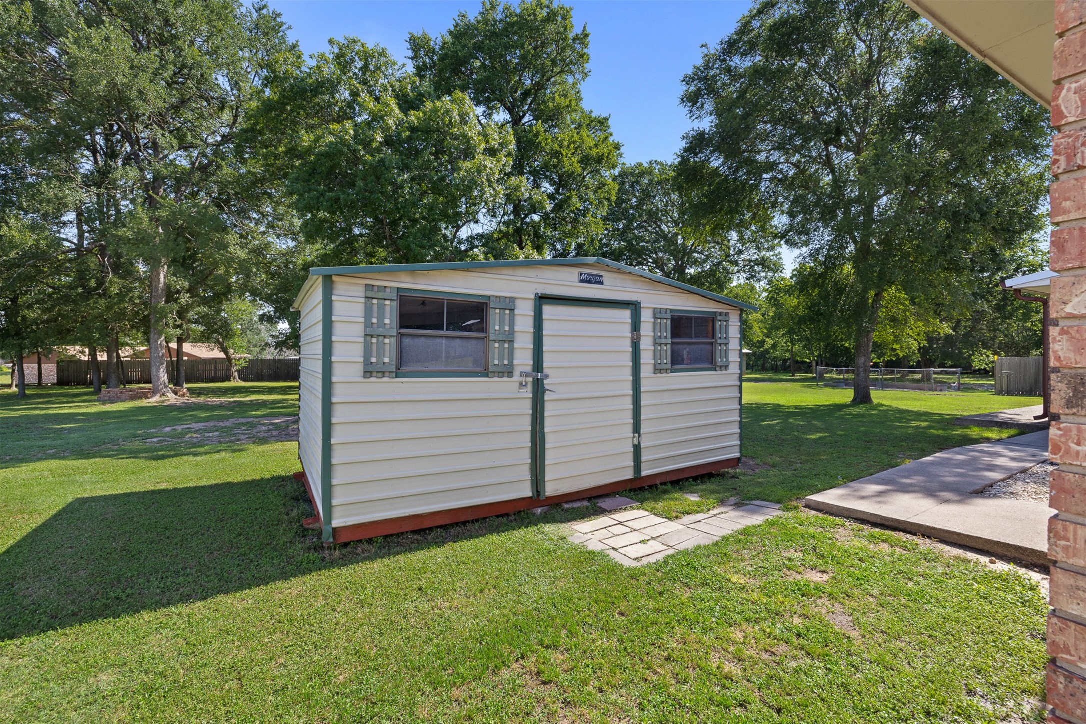 118 Deer Trail Bruceville TX 76630
