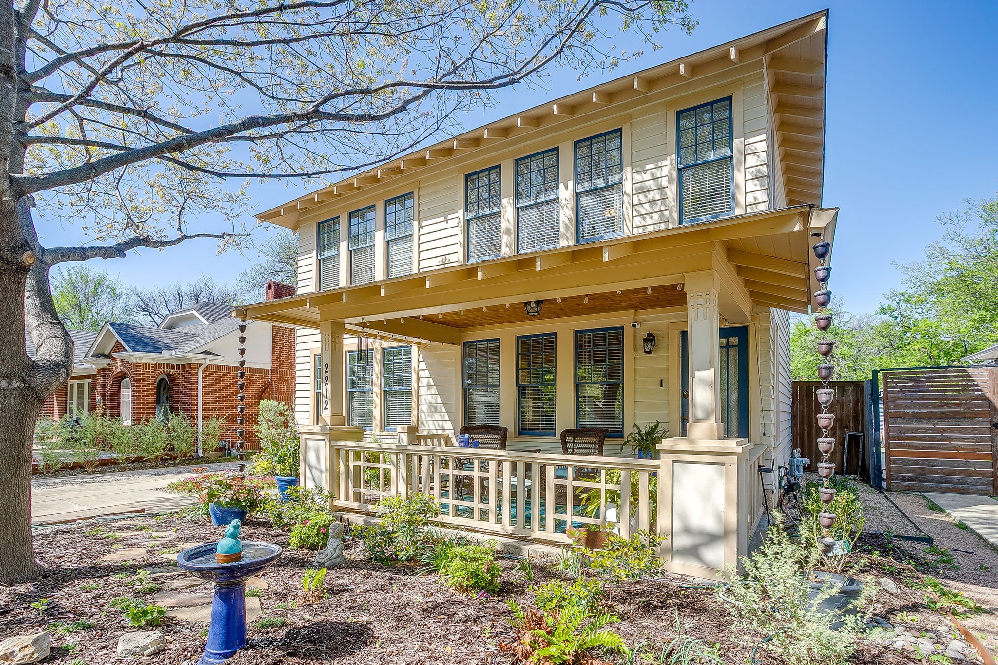 2212 5th Avenue Fort Worth TX 76110