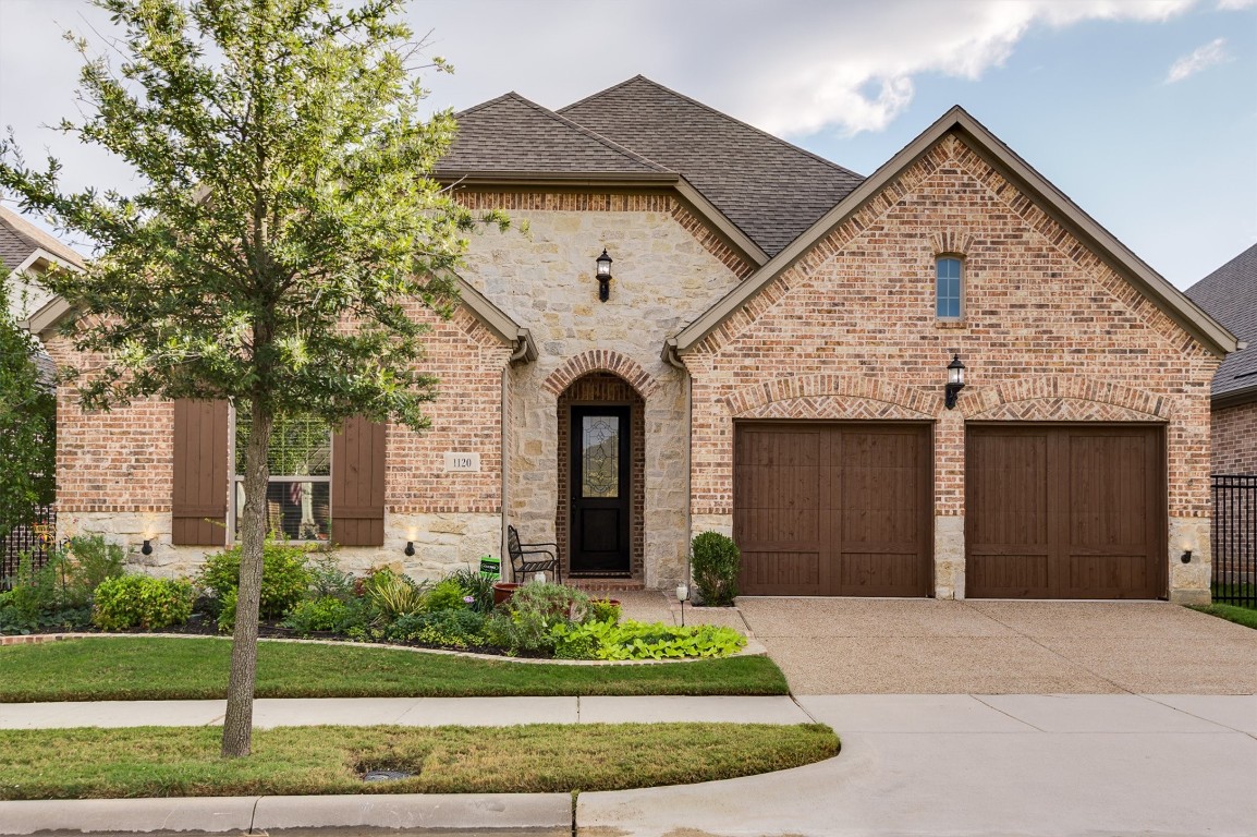 1120 Ivy Charm Way Arlington TX 76005