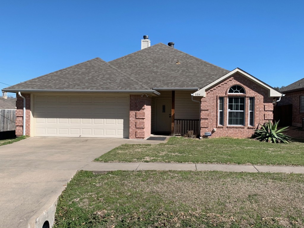 804 S Elm Street Ennis TX 75119