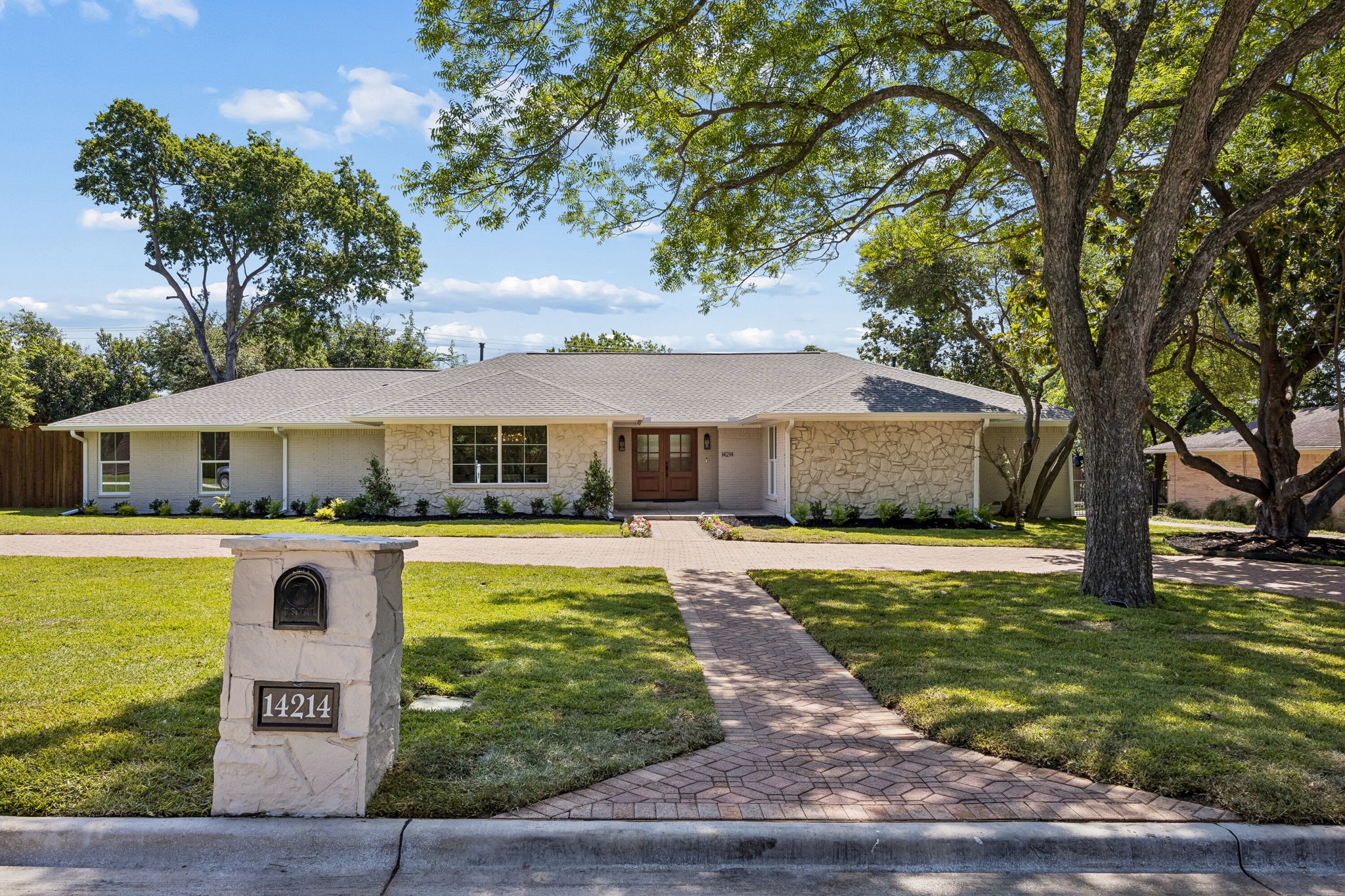 14214 Edgecrest Drive Dallas TX 75254