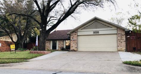 6708 Greenspring Drive Arlington TX 76016