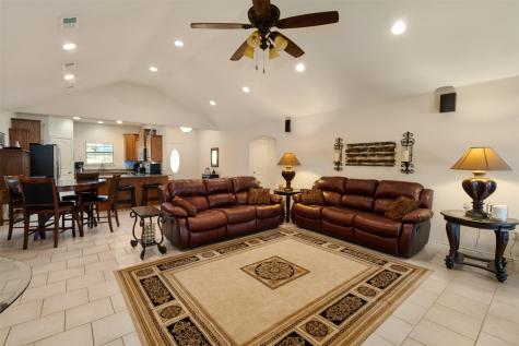 189 Ben Lacy Drive Gun Barrel City TX 75156