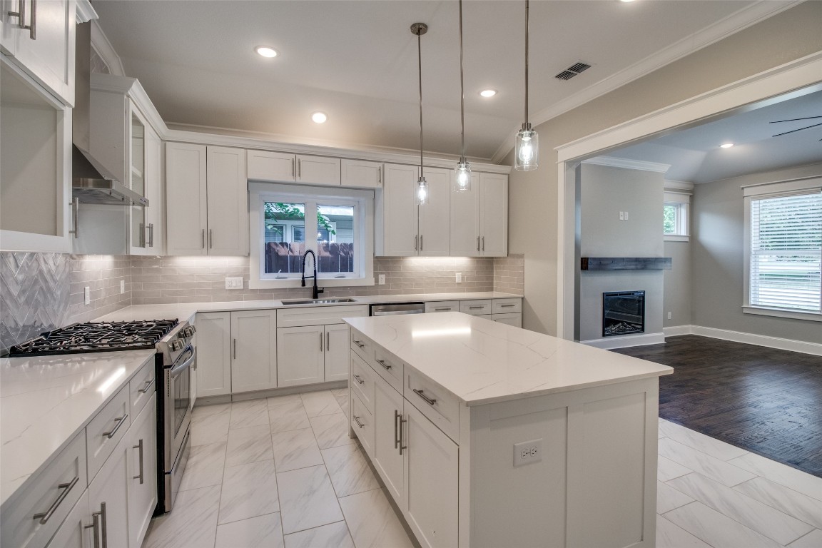 104 E Wilson Avenue Sherman TX 75090