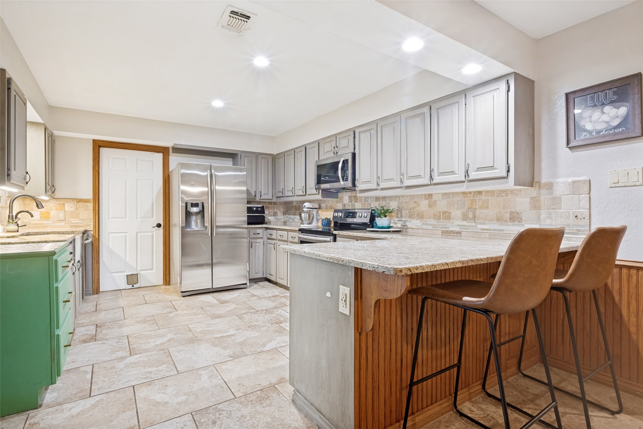 13647 Fm 407 Justin TX 76247