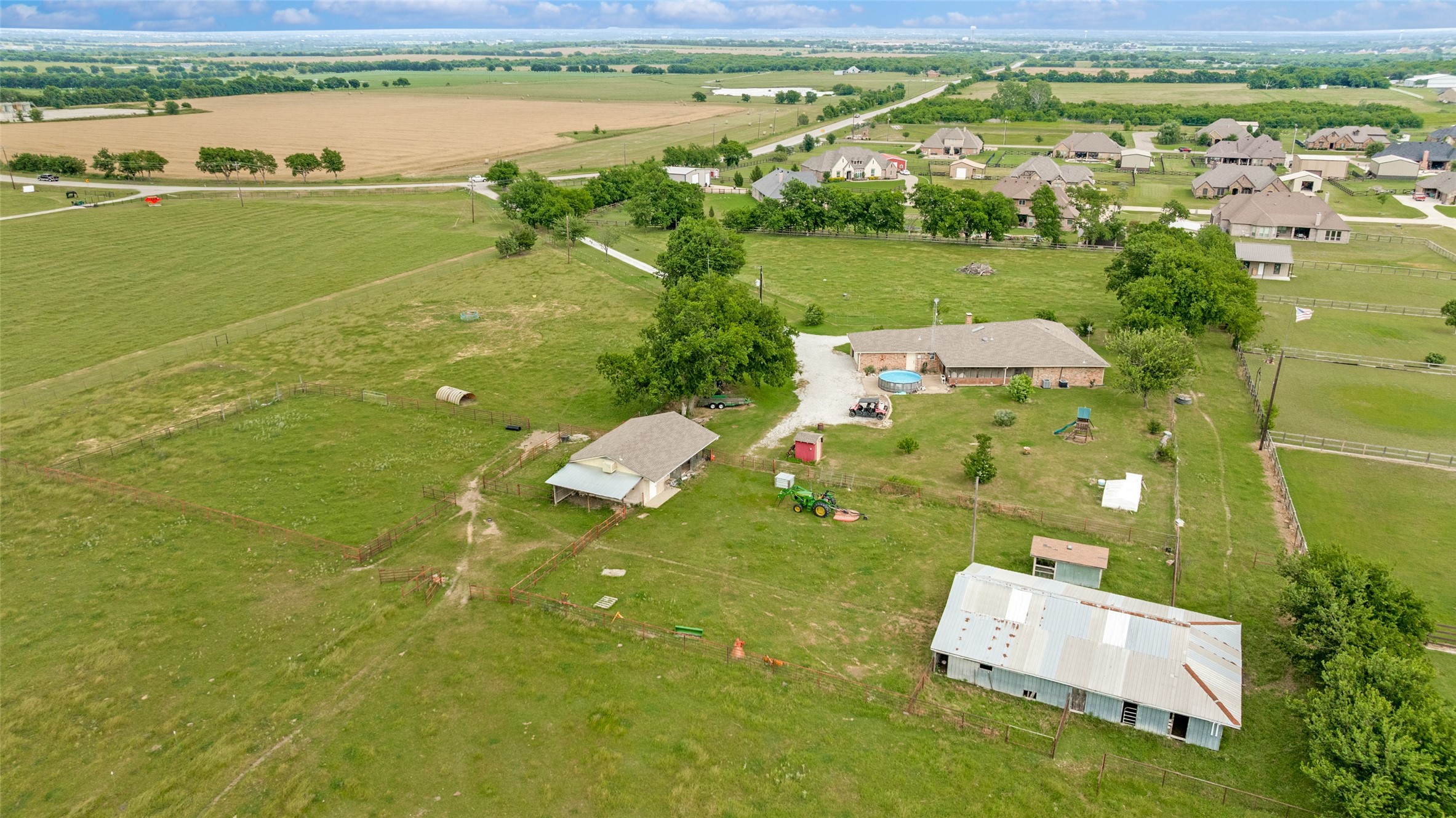 13647 Fm 407 Justin TX 76247