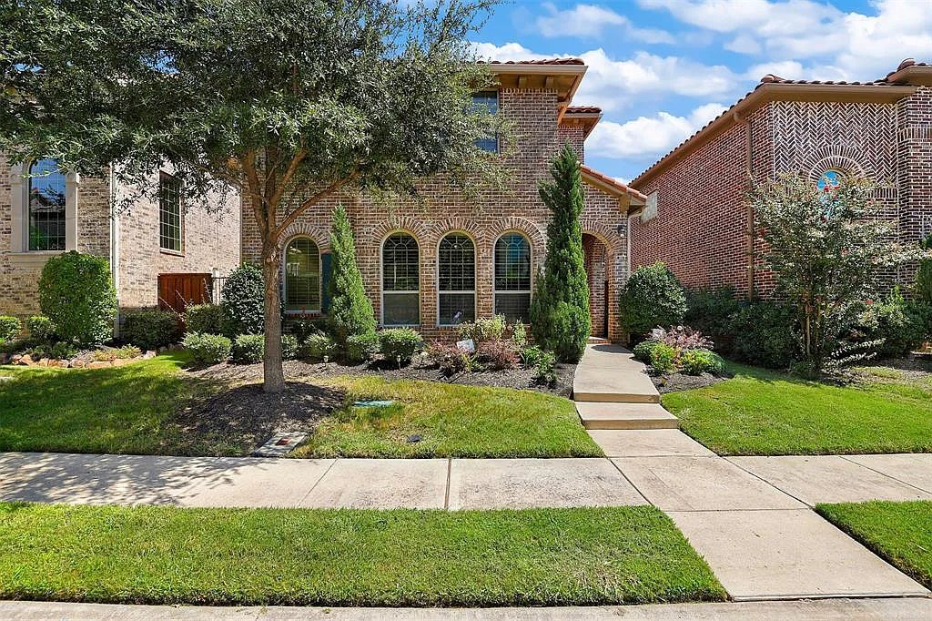 7016 Nueces Drive Irving TX 75039