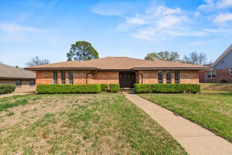 1905 Alamo Drive Arlington TX 76012