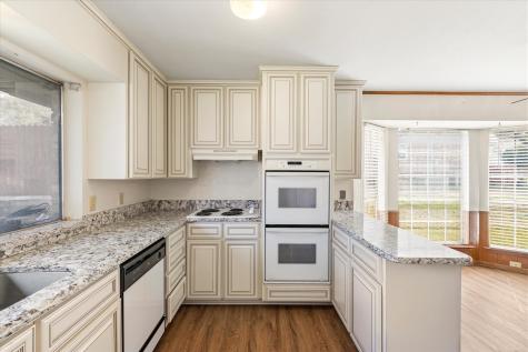 1905 Alamo Drive Arlington TX 76012