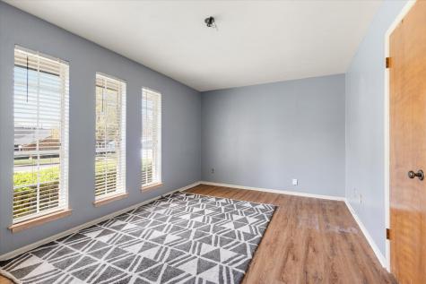 1905 Alamo Drive Arlington TX 76012