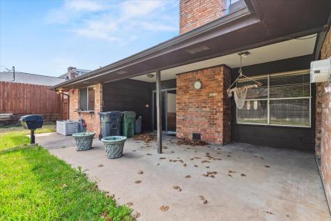 1905 Alamo Drive Arlington TX 76012