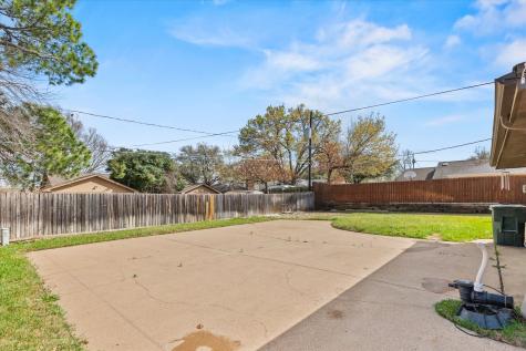 1905 Alamo Drive Arlington TX 76012
