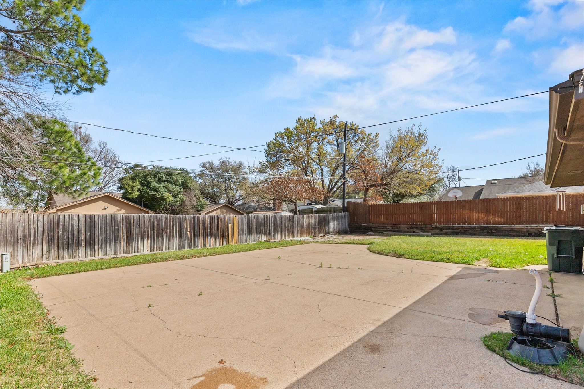 1905 Alamo Drive Arlington TX 76012