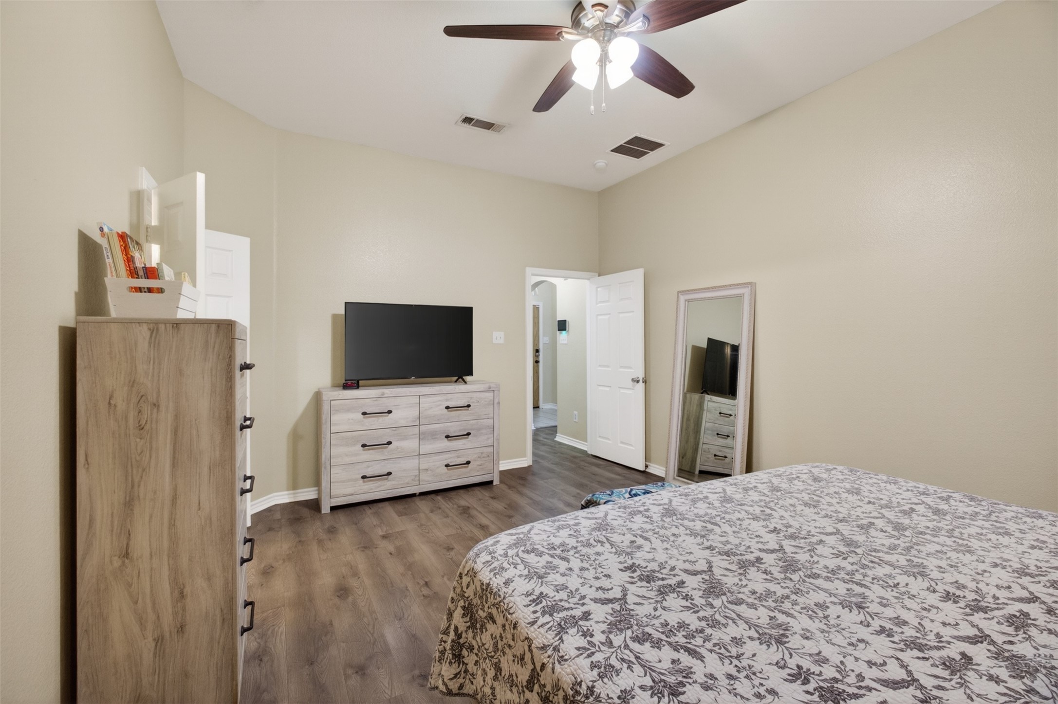 1913 Wahoo Drive Mansfield TX 76063