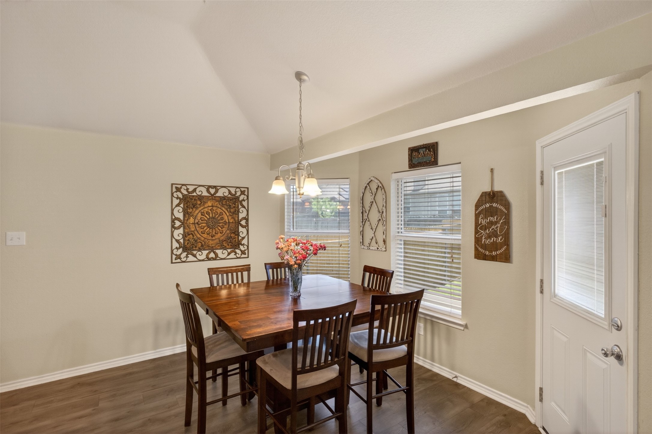 1913 Wahoo Drive Mansfield TX 76063