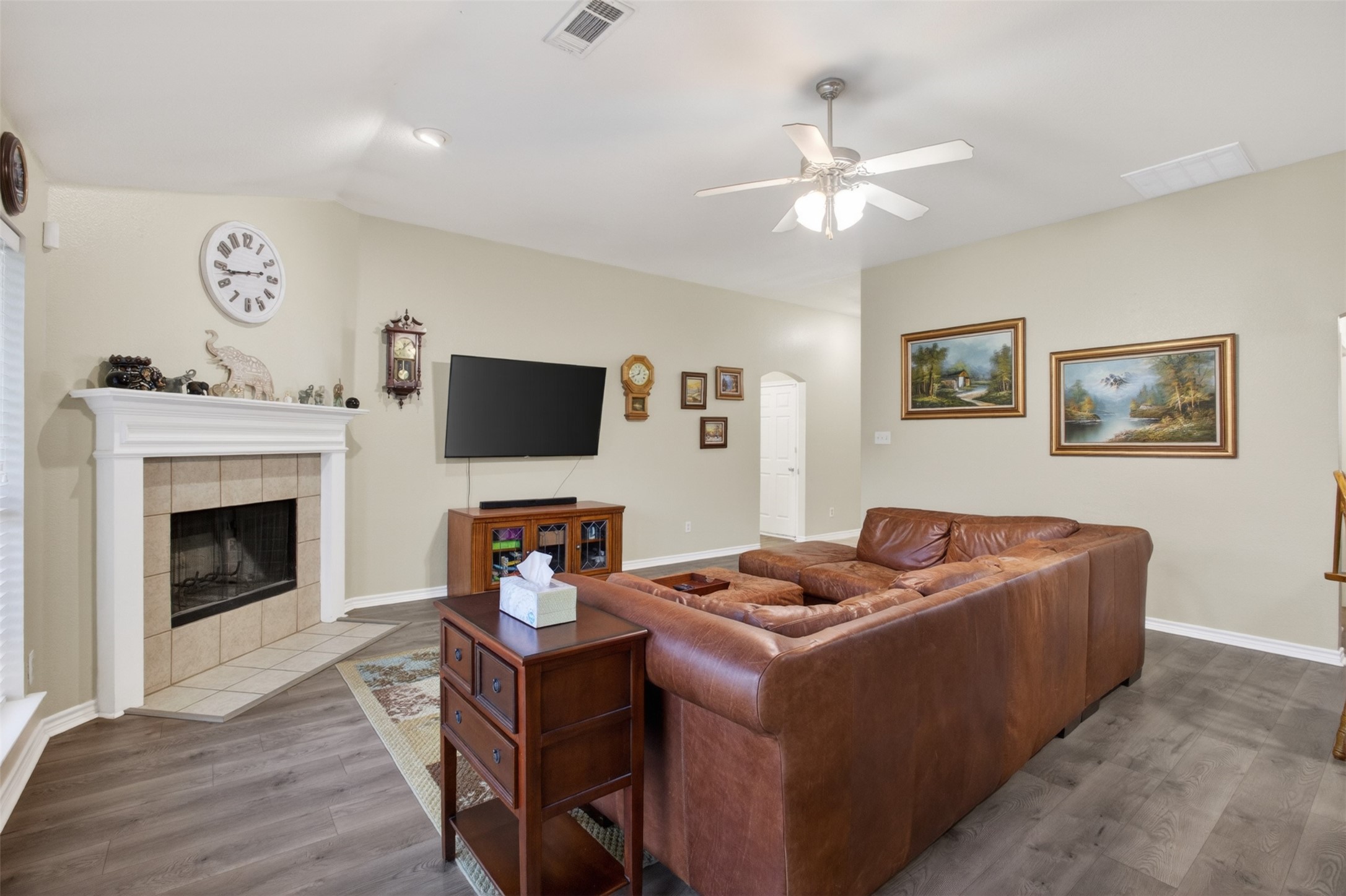 1913 Wahoo Drive Mansfield TX 76063