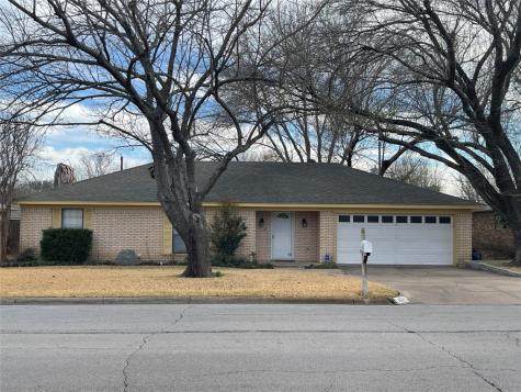 1520 Timbercreek Road Benbrook TX 76126