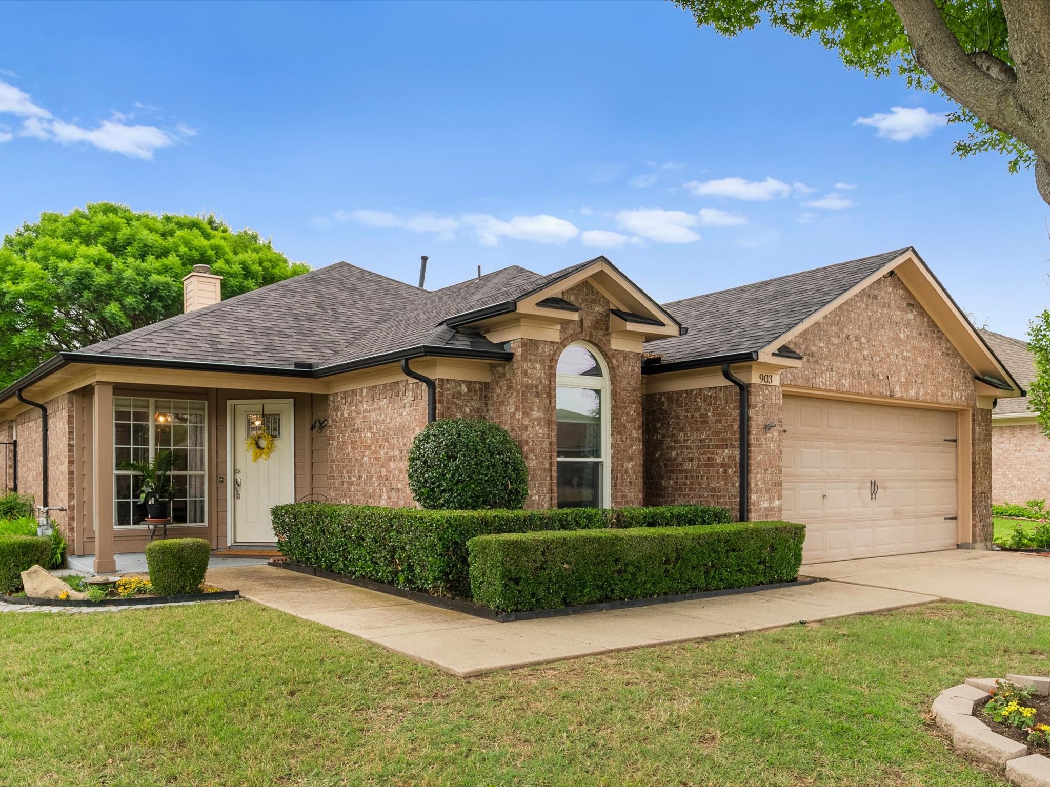 903 Santa Fe Drive Saginaw TX 76131