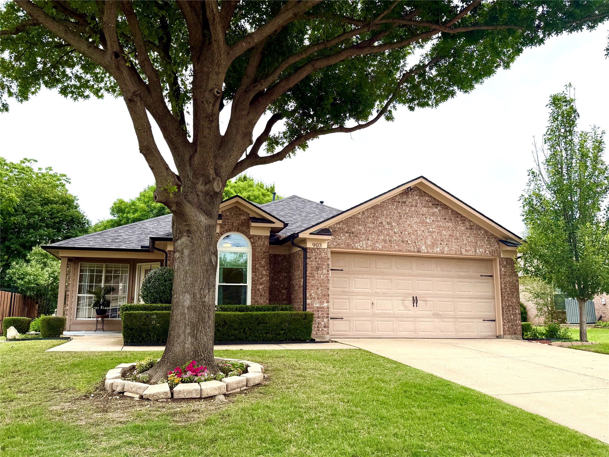 903 Santa Fe Drive Saginaw TX 76131