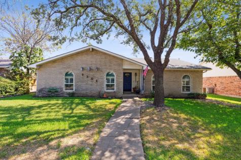 9306 Rolling Rock Lane Dallas TX 75238