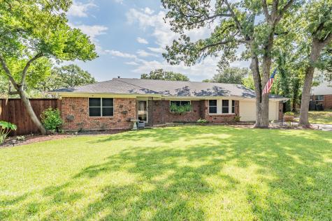 833 W Cheryl Avenue Hurst TX 76053