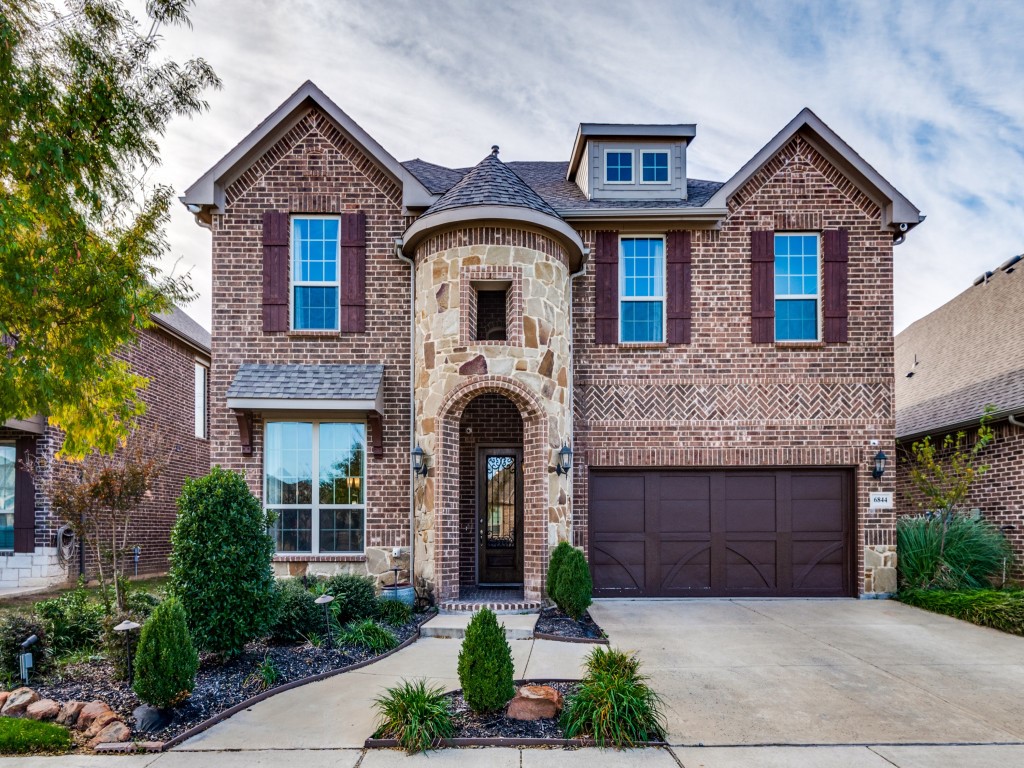 6844 Westbury Drive North Richland Hills TX 76180