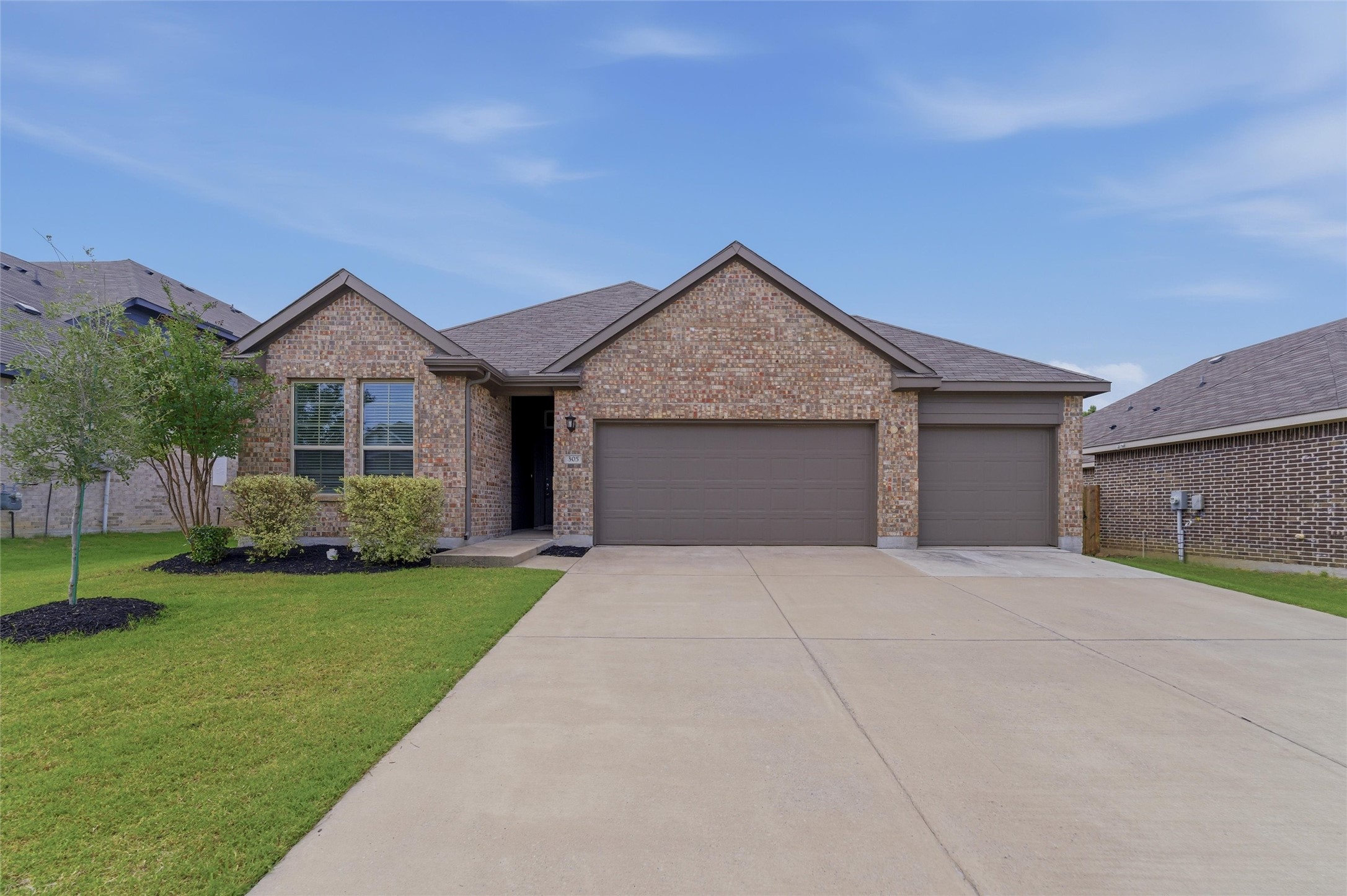 305 Evans Drive Van Alstyne TX 75495