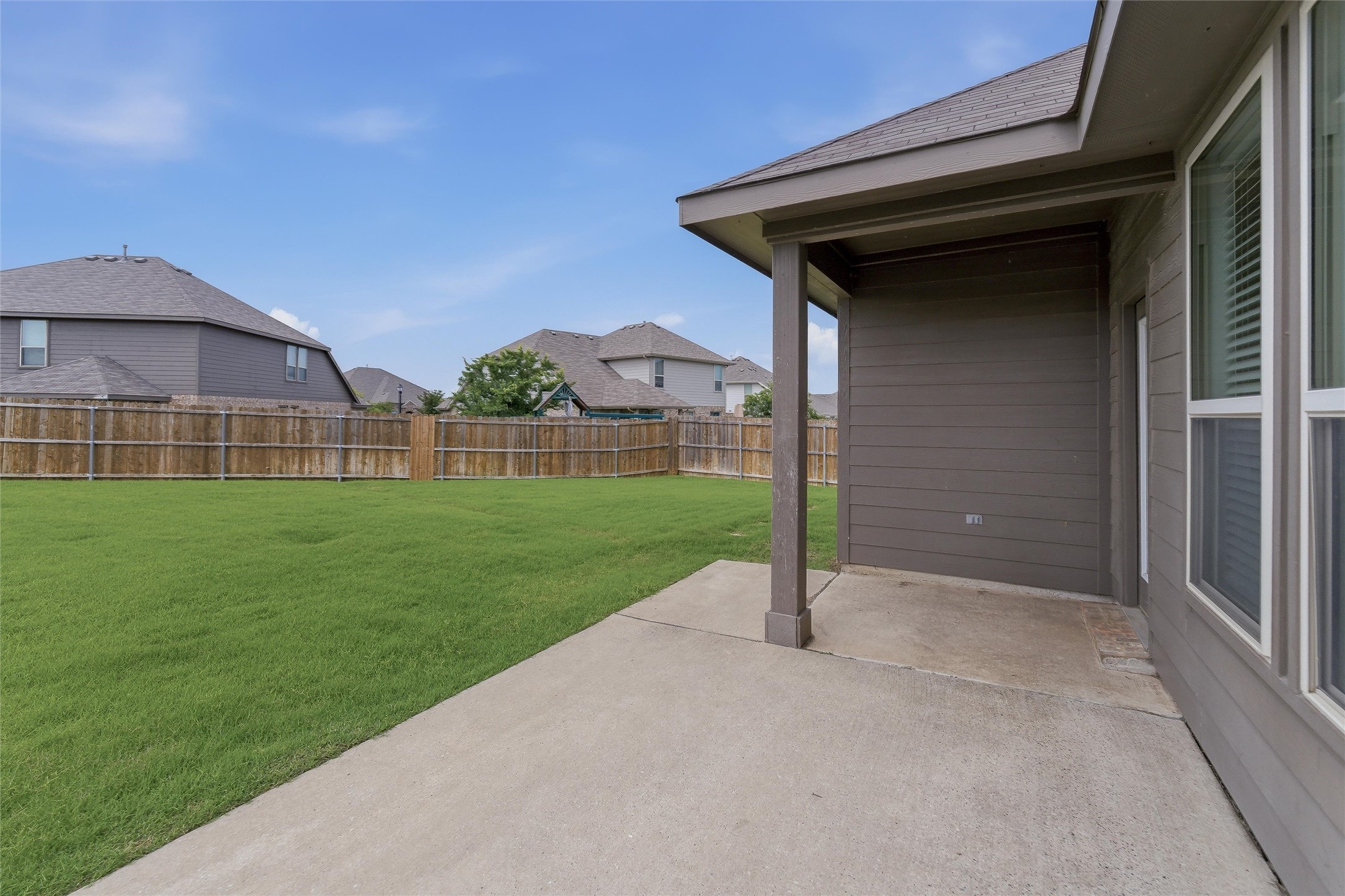 305 Evans Drive Van Alstyne TX 75495