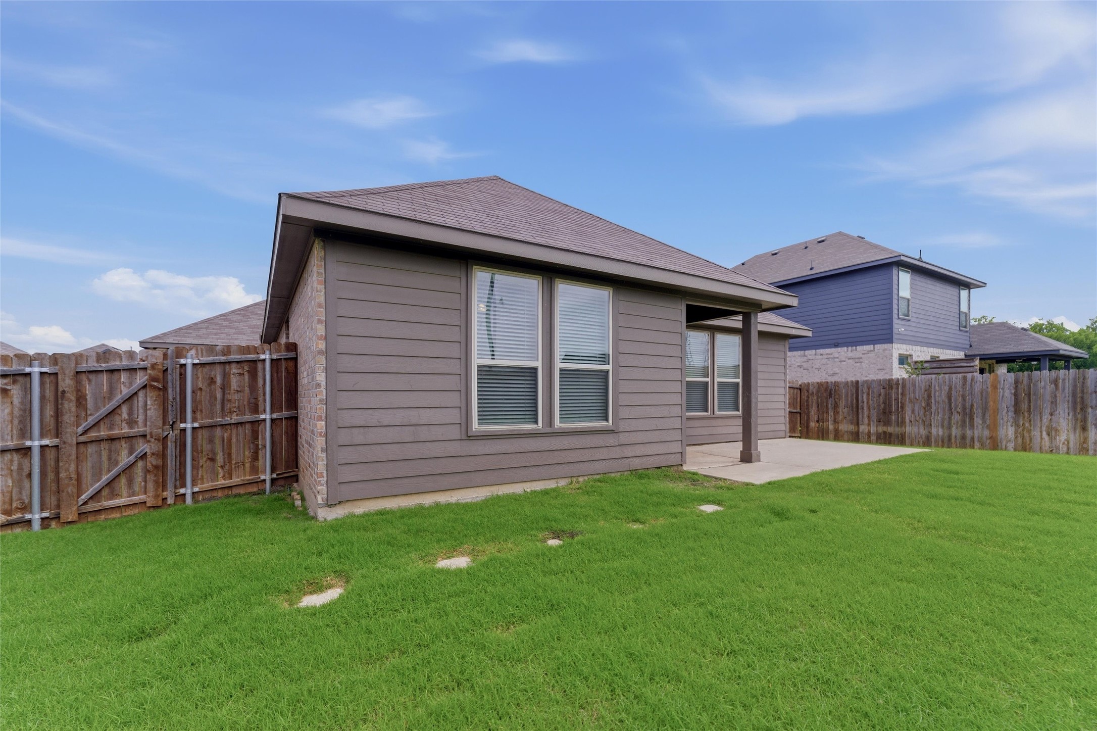 305 Evans Drive Van Alstyne TX 75495