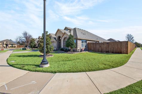 1502 Birdsong Court Midlothian TX 76065