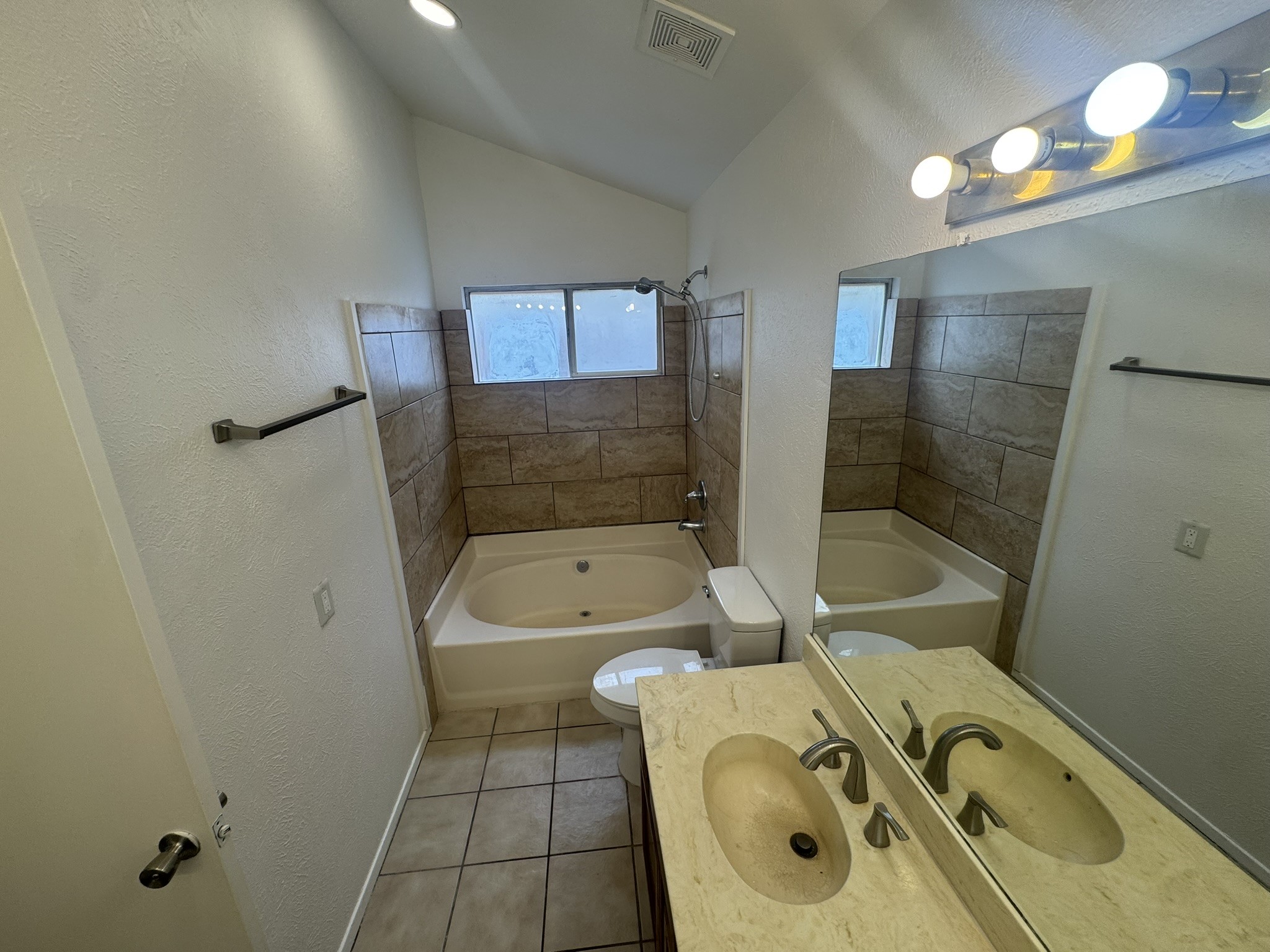301 Spanish Moss Drive Arlington TX 76018