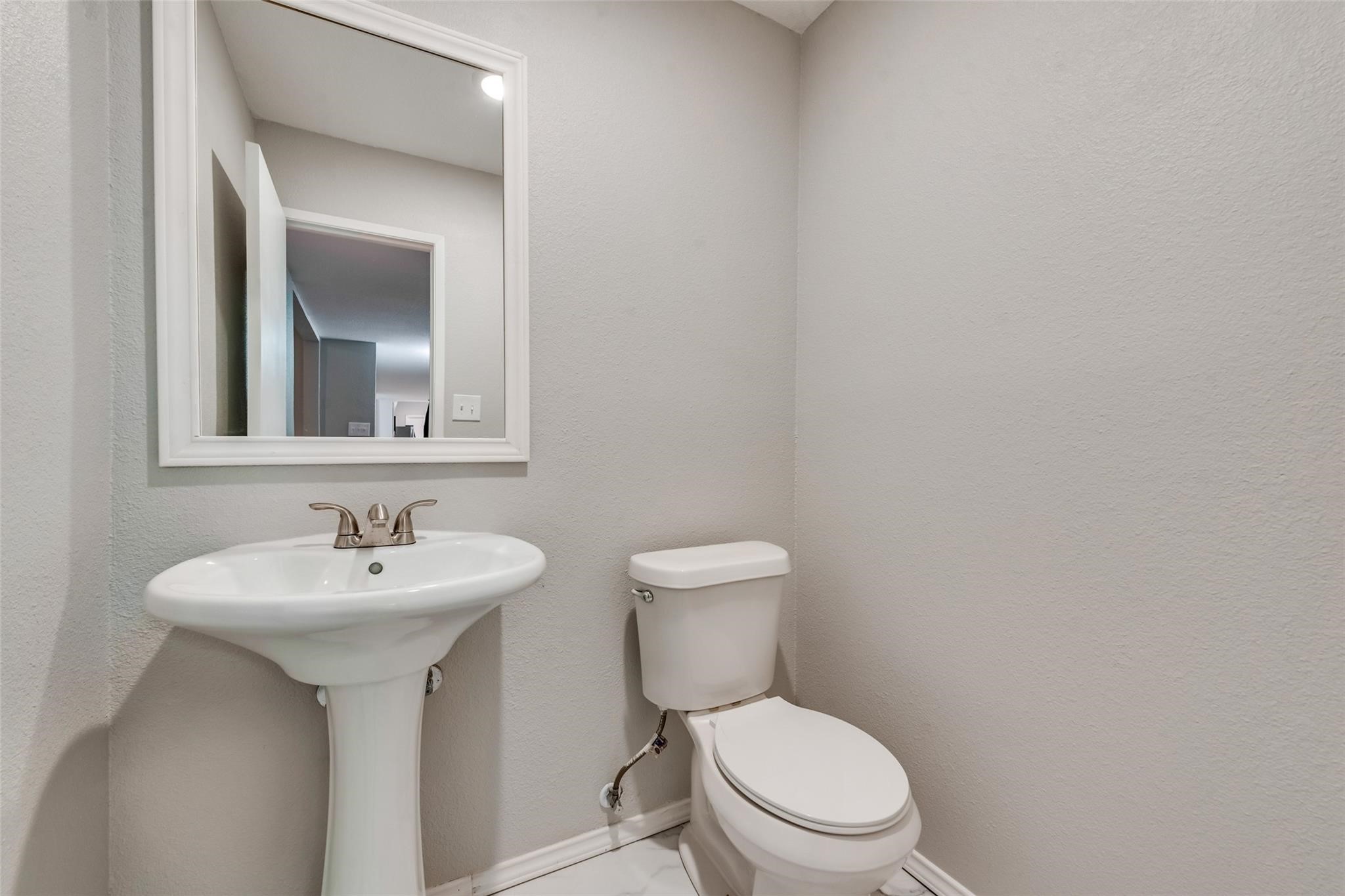 2122 Foxcroft Lane Arlington TX 76014