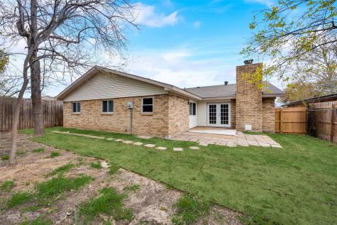 2122 Foxcroft Lane Arlington TX 76014