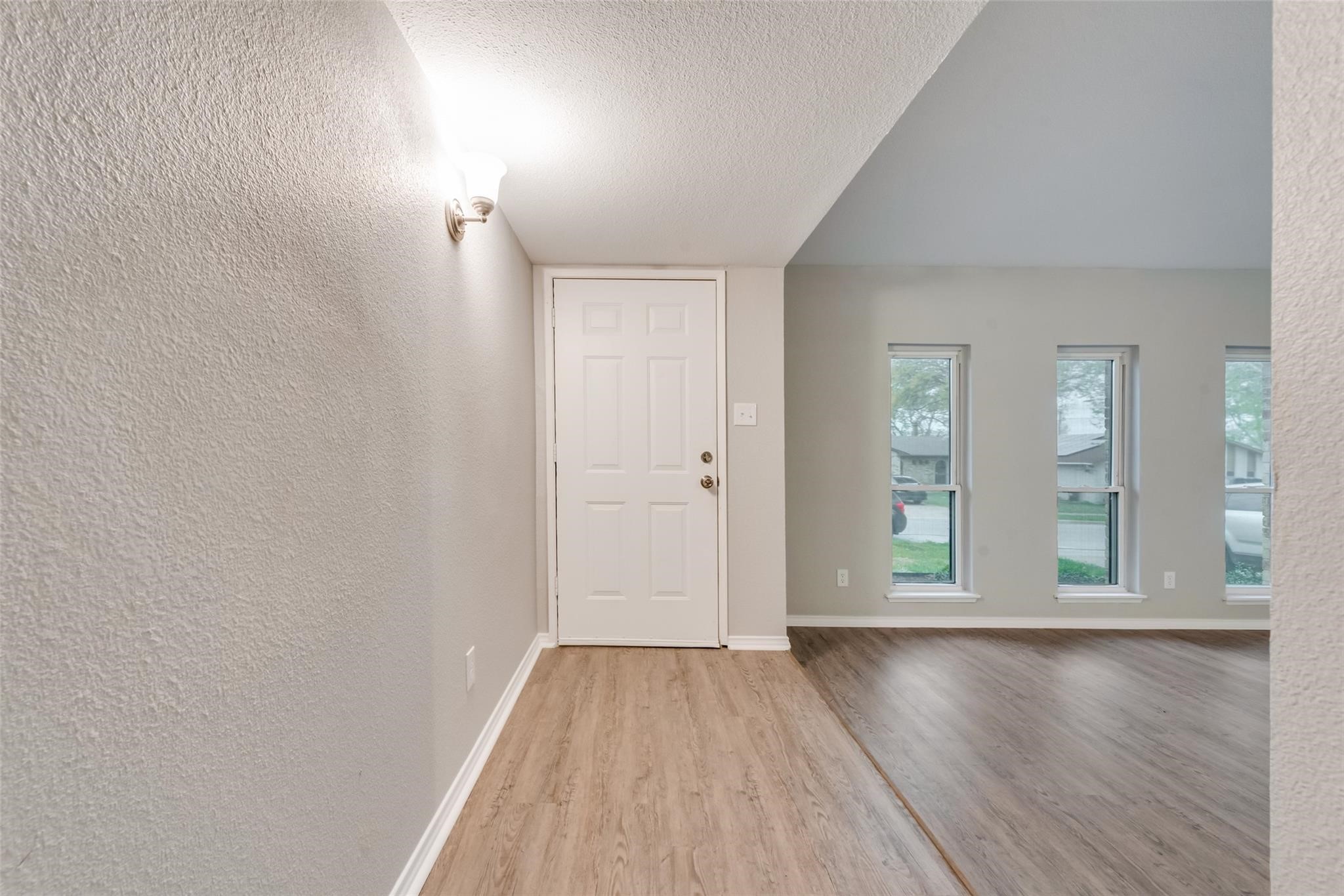 2122 Foxcroft Lane Arlington TX 76014